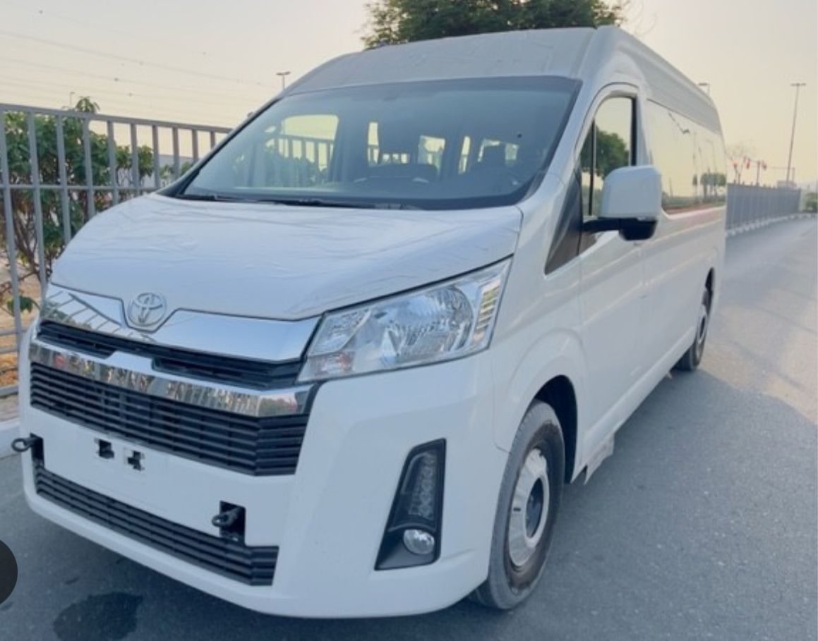 hiace van